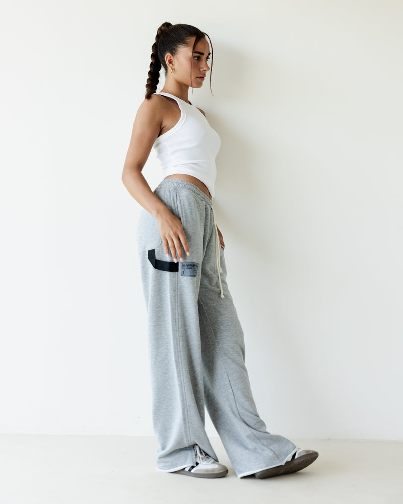 Load image into Gallery viewer, Gray TNW summer Slit Sweatpants
