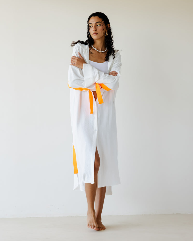 Load image into Gallery viewer, White Breezy Shirt Dress

